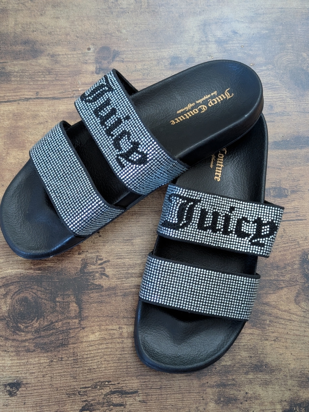 Juicy Couture Black Rhinestone Sandals and Jewelry Travel